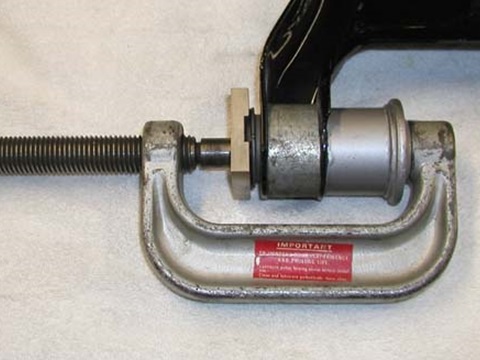 Correct setup to Install a Bushings